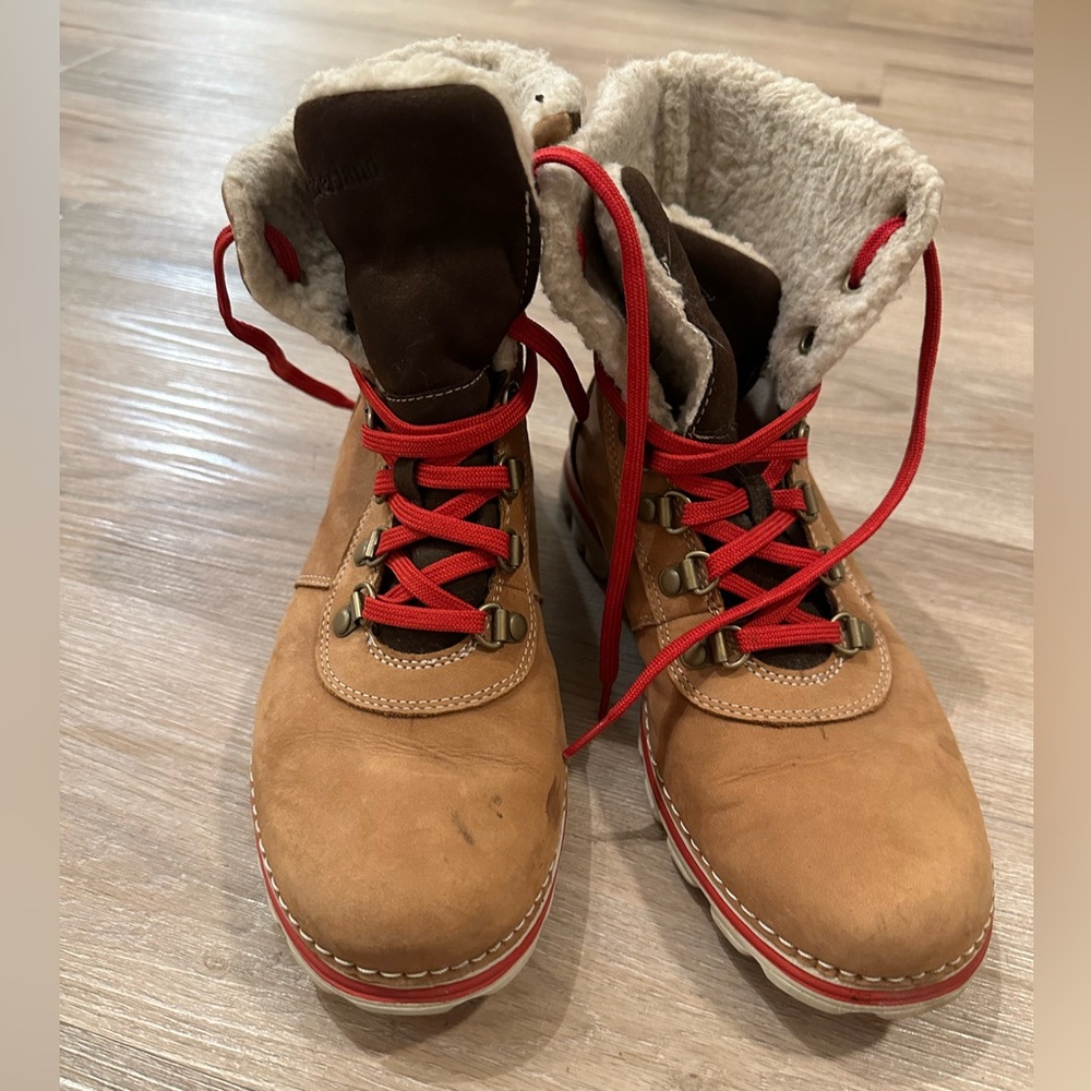 Timberland Women’s Boots size 8.5